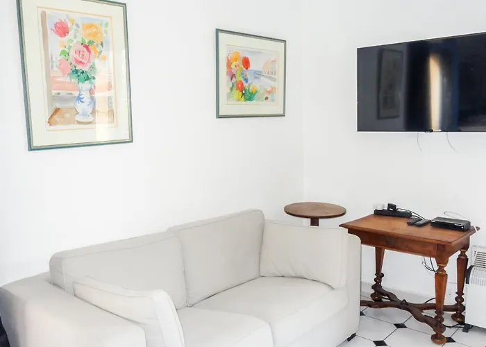 Holiday Le Vent D'est Holiday home Saint-Tropez